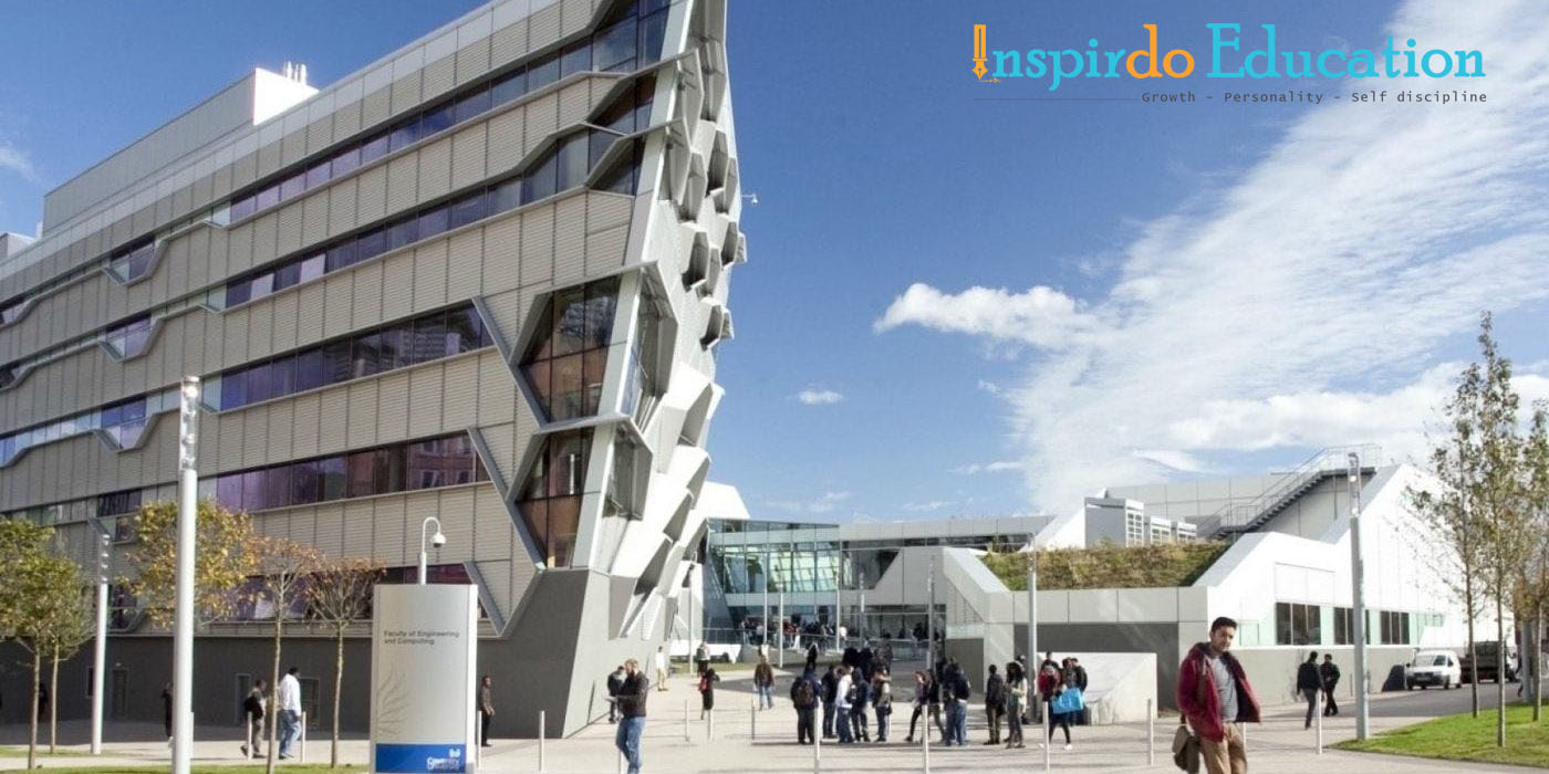 truong-dai-hoc-conventry-01