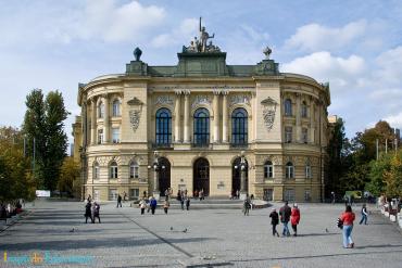 Du học Ba Lan – Trường Đại học Warsaw