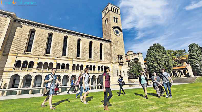 hoc-bong-len-den-45000-AUD-dh-tay-uc