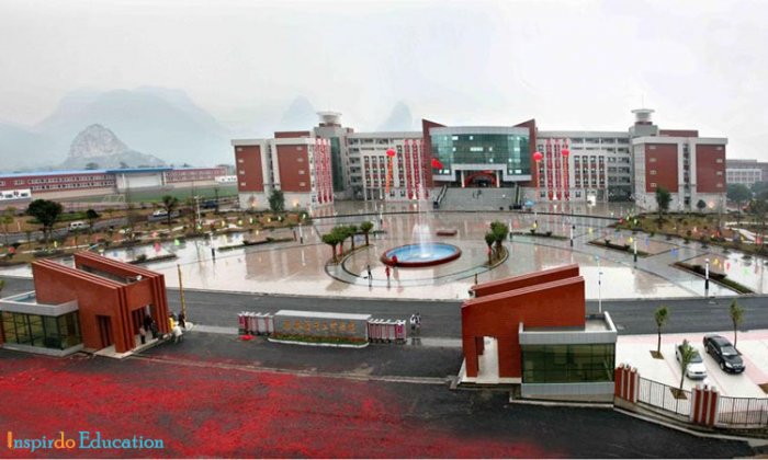 hoc-vien-cong-nghiep-hang-khong-que-lam_2