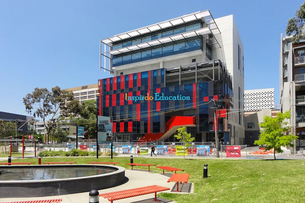 Swinburne-University-of-Technology