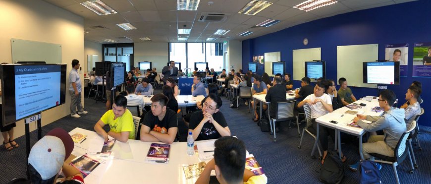 du-hoc-singapore-hoc-vien-kaplan2019