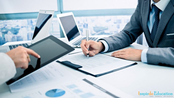 co-nen-tai-chinh-ngan-hang-tai-curtin