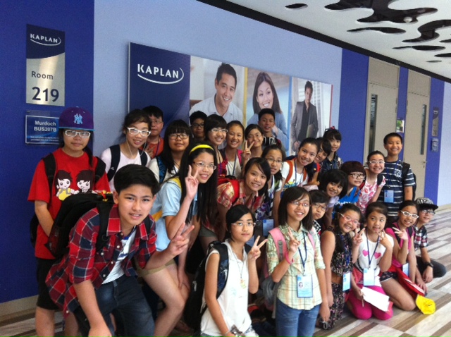 tieng-anh-kaplan-du-hoc-inspirdo