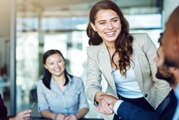 Tìm hiểu về mức lương trung bình ngành quản trị kinh doanh tại Ireland