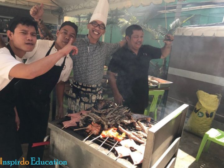 du-hoc-sinh-cia-thuong-thuc-bbq-ngay-cuoi-tuan