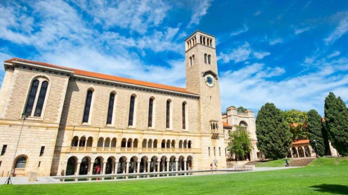 du-hoc-uc-dai-hoc-tay-uc