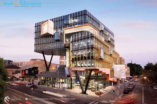 du-hoc-uc-dh-new-castle