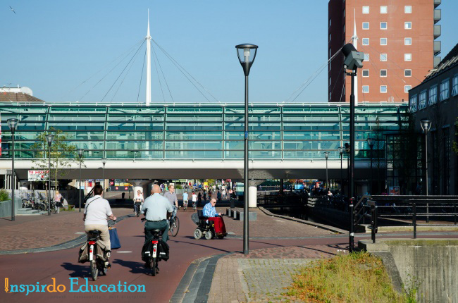 7_dieu_thu_vi_ve_ha_lan-02