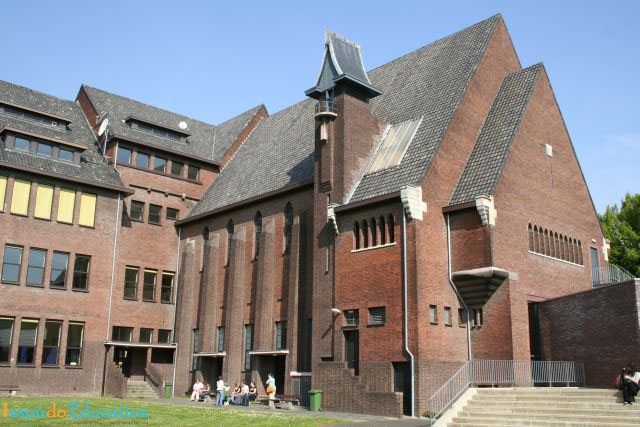 khach-san-du-lich-tai-zuyd