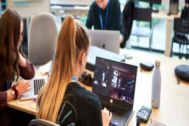 Du học Anh Quốc – Học ngành nào dễ xin việc?