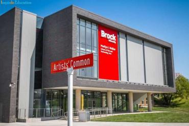 Du học Canada 2021 – Chương trình Co-op của Đại Học Brock có những đặc điểm gì?