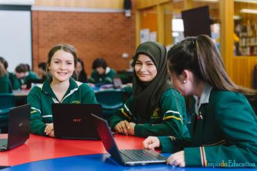 Du học Úc 2021 – Học THPT công lập tại Tasmania - Chi phí phải chăng, chất lượng chuẩn chỉnh