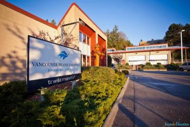Du học Canada 2021 – Chương trình thạc sĩ giáo dục tại Đại học Vancouver Island – Cơ hội làm việc và định cư cao